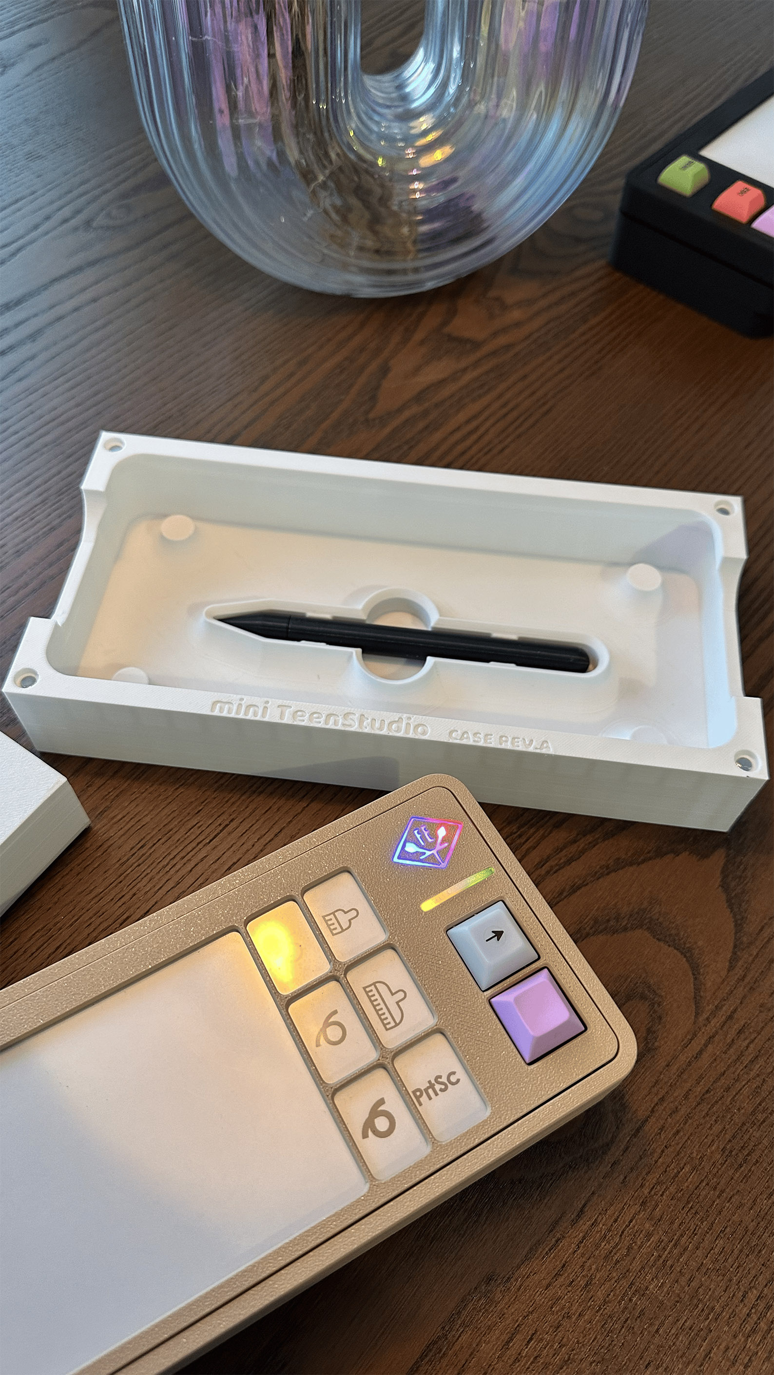 mini TeenStudio